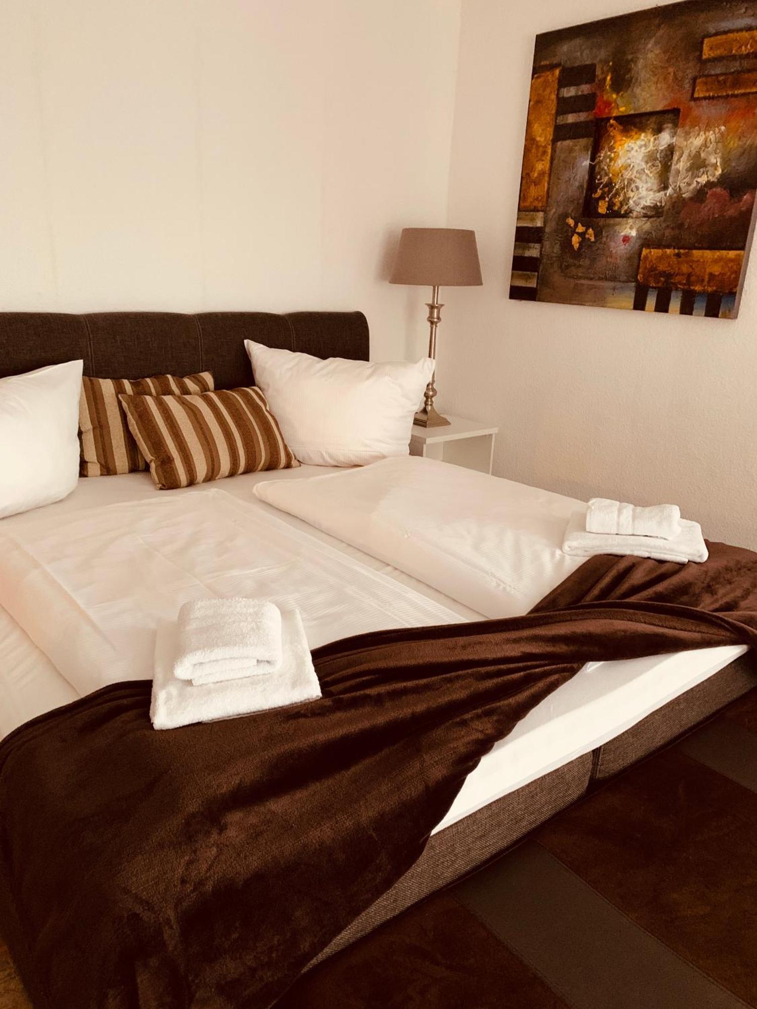 Ummen Hotel&Restaurant Barssel  ห้อง รูปภาพ